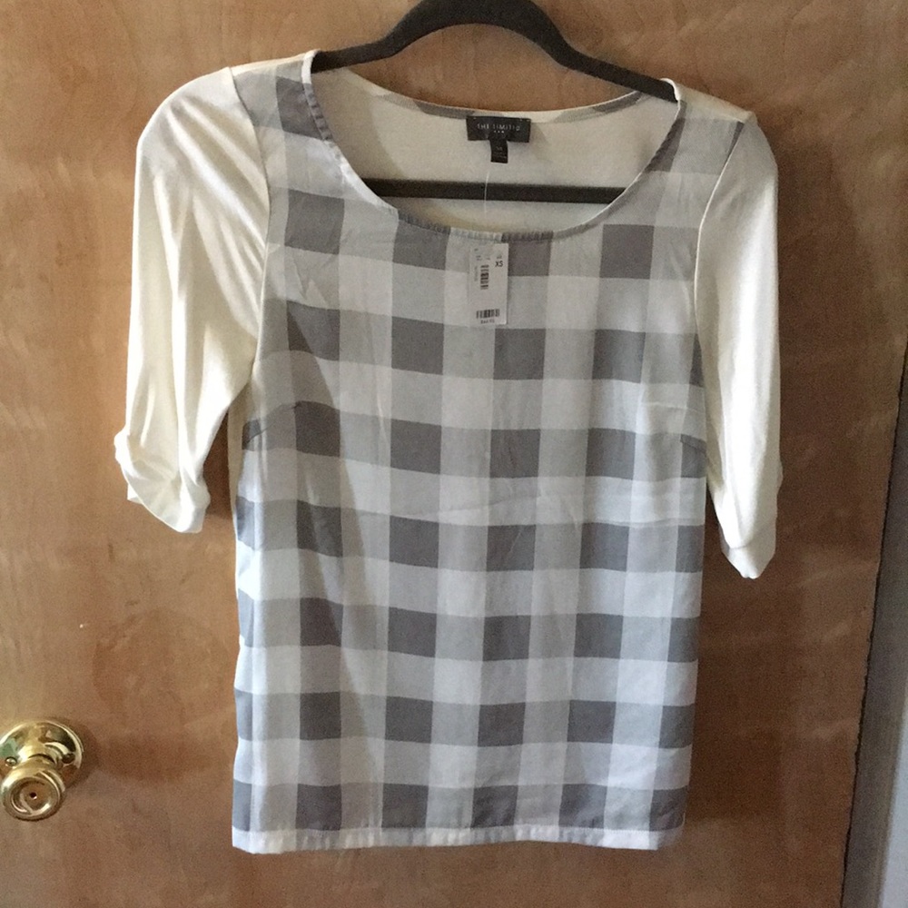 Grey plaid limited top